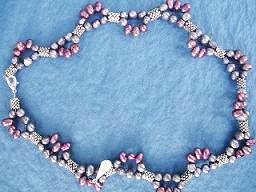 halsband_annorlunda_modell.jpg